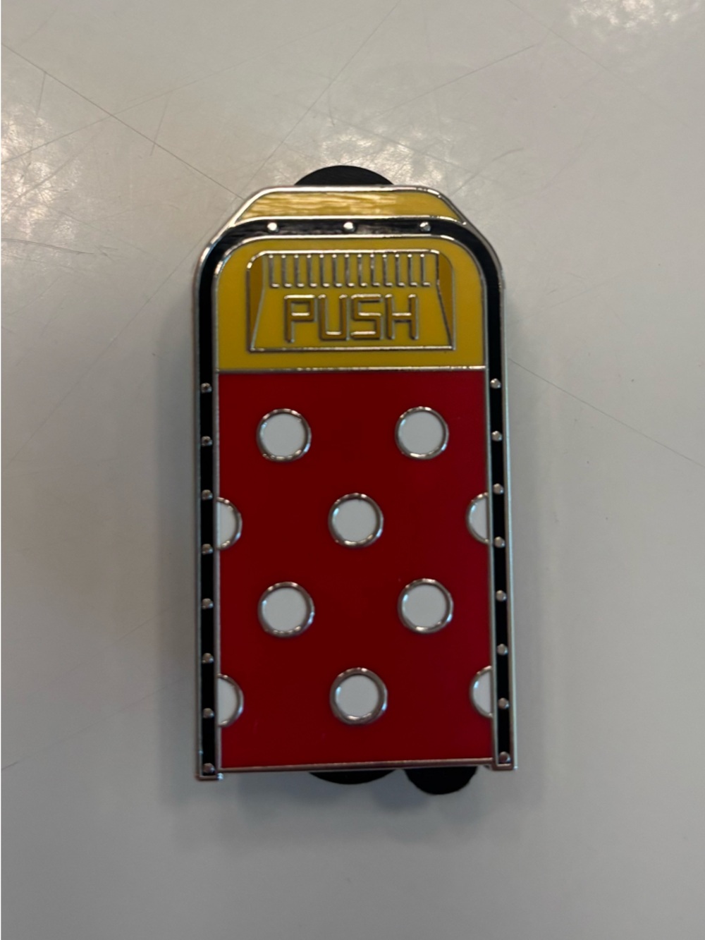 Disney Character Trash Bin Pins - Minnie Mouse